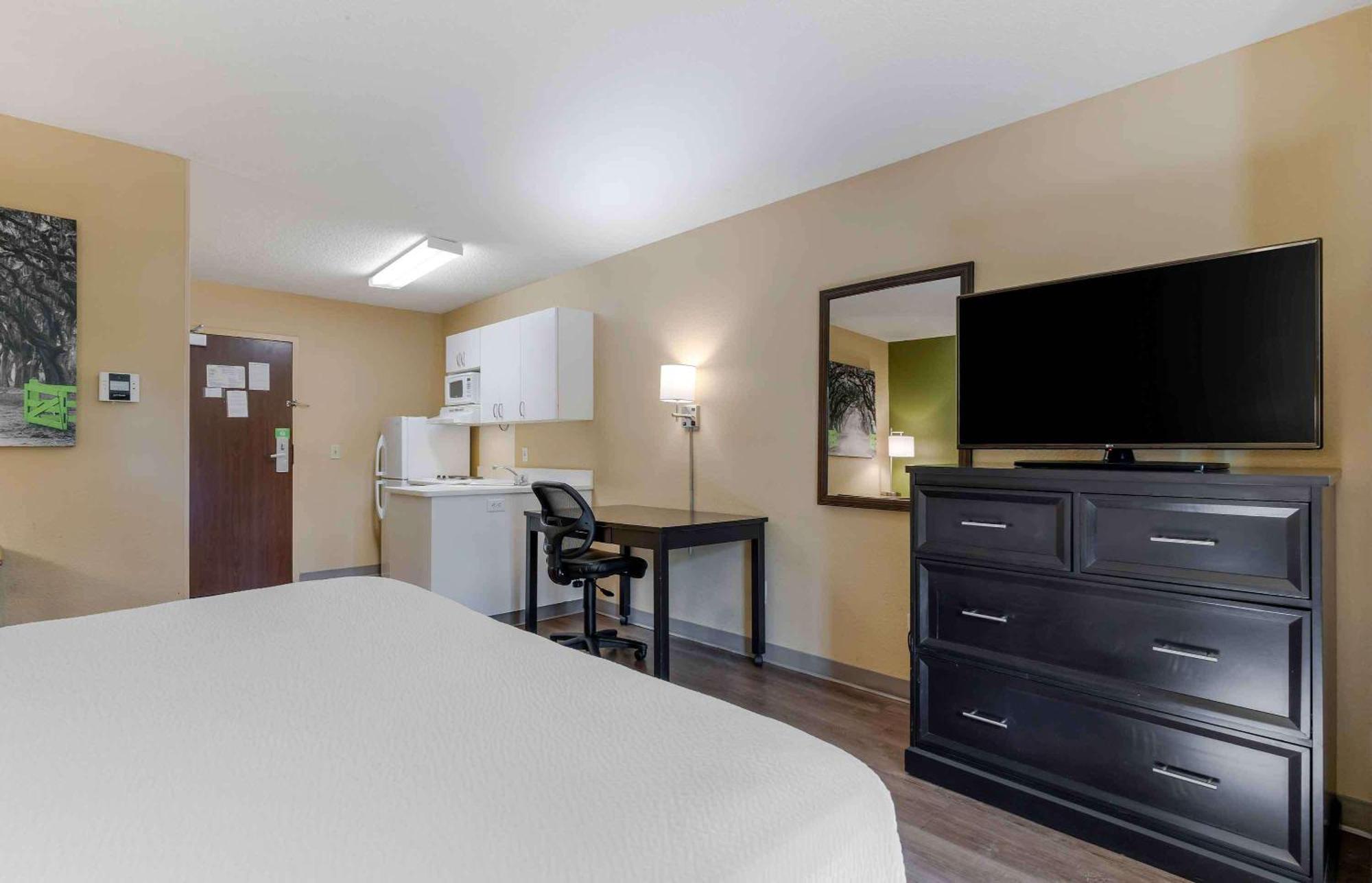 Extended Stay America Select Suites - Raleigh - Rtp - 4610 Miami Blvd Durham Exteriör bild